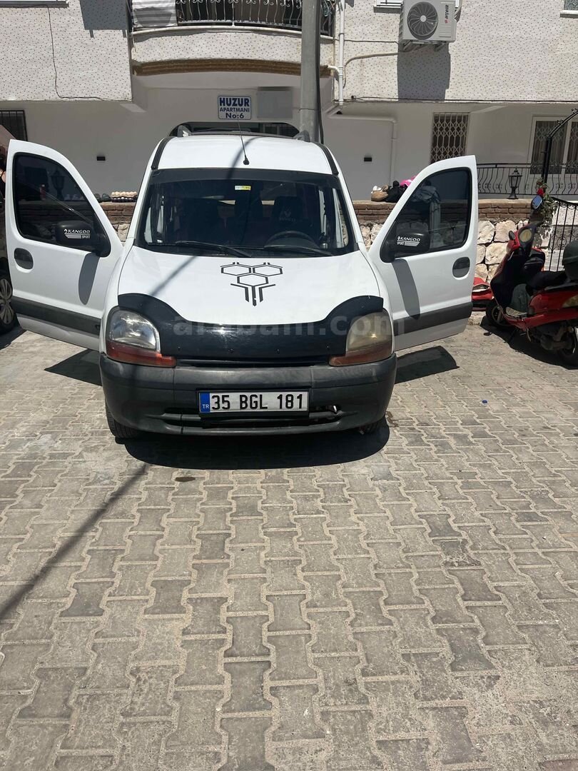 Sahibinden Renault Kangoo 1.9 D 2003 Model Aydın 240.000 km Beyaz 2