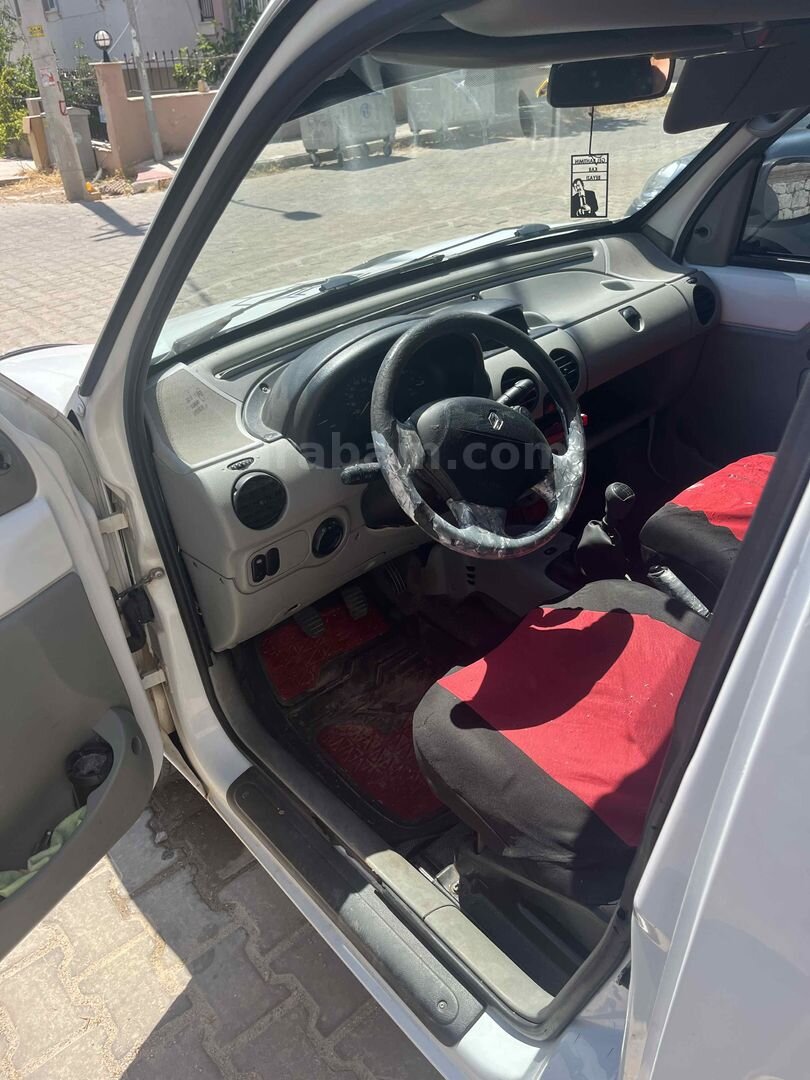 Sahibinden Renault Kangoo 1.9 D 2003 Model Aydın 240.000 km Beyaz 5