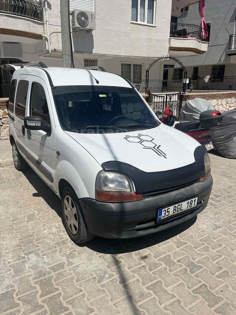 Sahibinden Renault Kangoo 1.9 D 2003 Model Aydın 240.000 km Beyaz 4