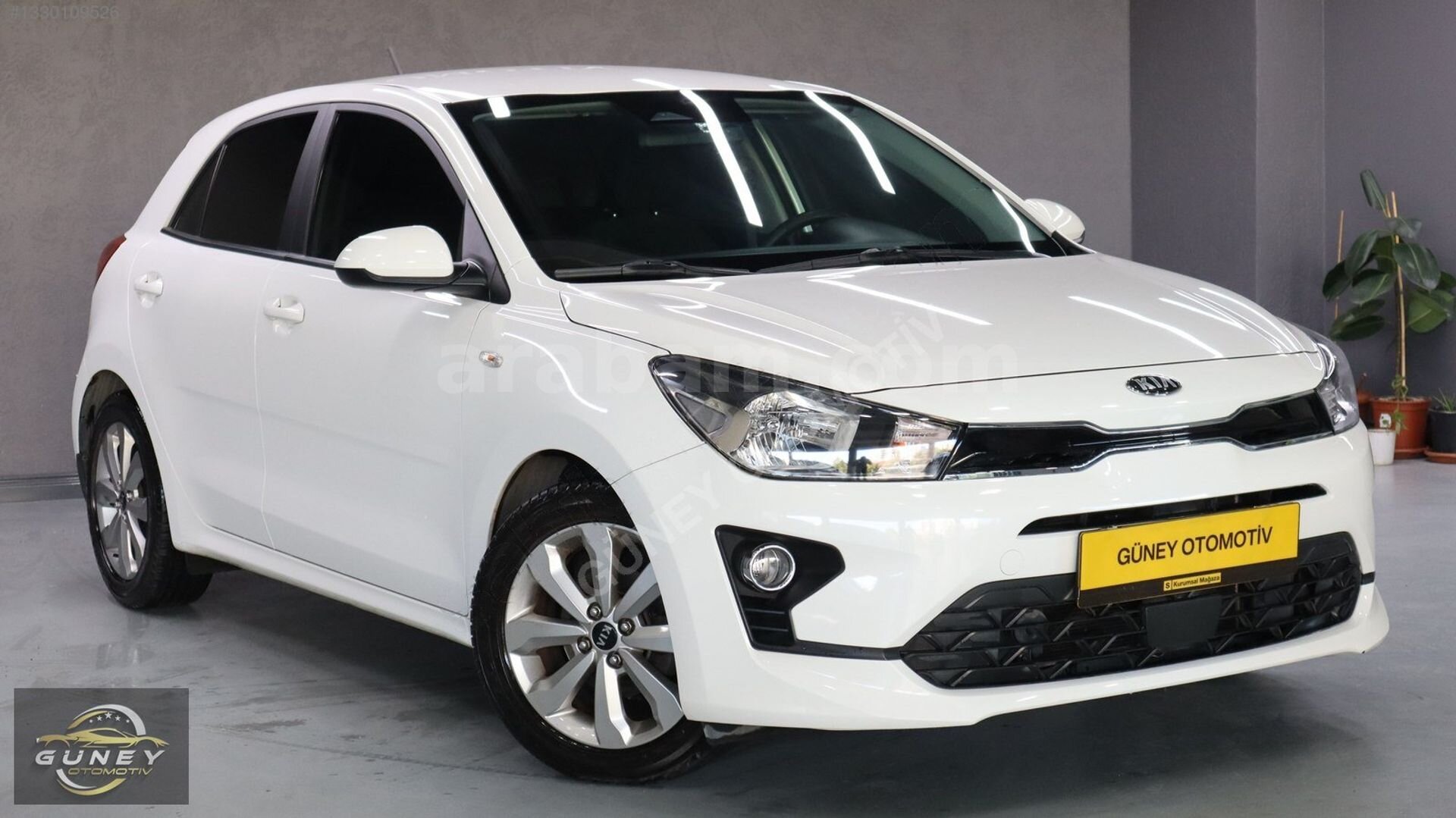 Galeriden Kia Rio 1.25 CVVT Elegance Tekno 2020 Model İstanbul 92.000 km Beyaz 4