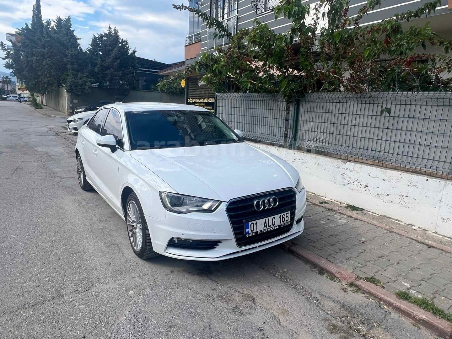 Sahibinden Audi A3 Sedan 1.6 TDI Attraction 2016 Model Mersin 230.000 km Beyaz 5