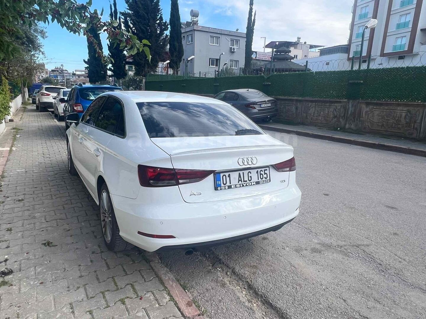 Sahibinden Audi A3 Sedan 1.6 TDI Attraction 2016 Model Mersin 230.000 km Beyaz 2