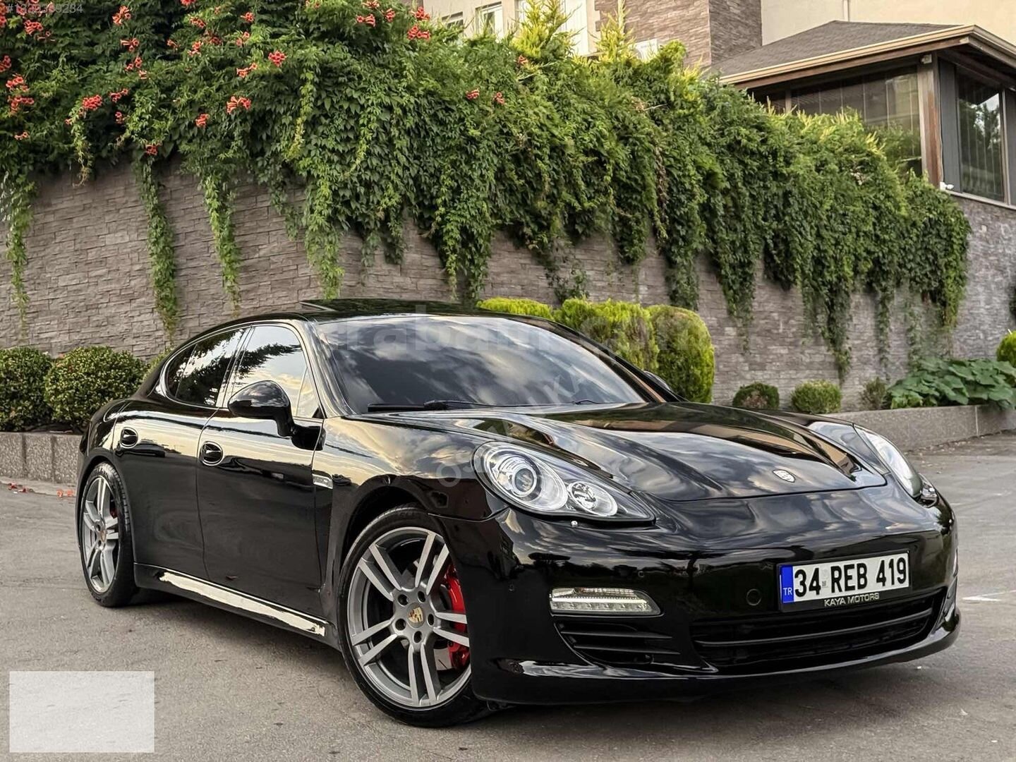 Galeriden Porsche Panamera Diesel 2012 Model Çorum 260.000 km Siyah 4