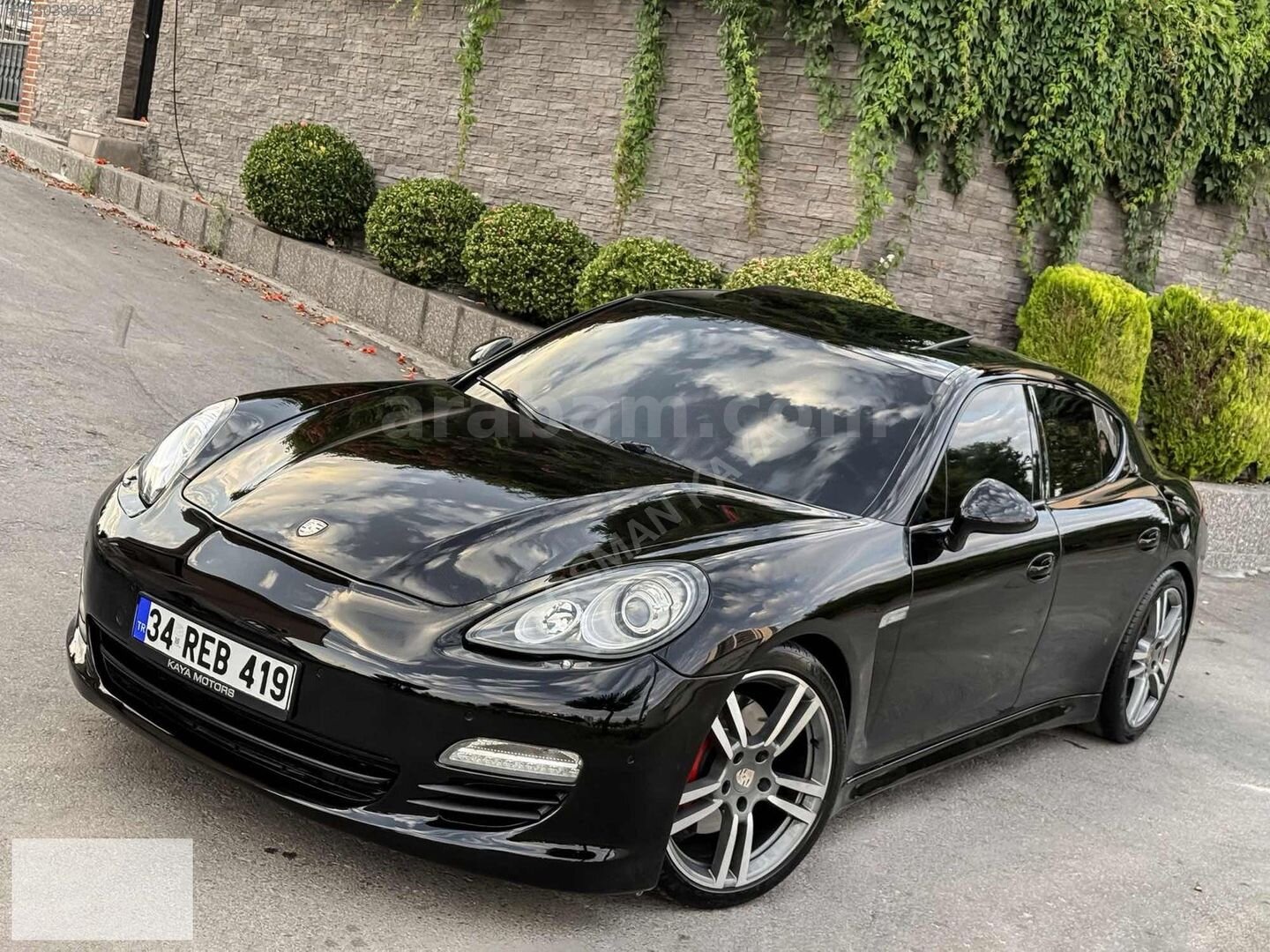 Galeriden Porsche Panamera Diesel 2012 Model Çorum 260.000 km Siyah 2