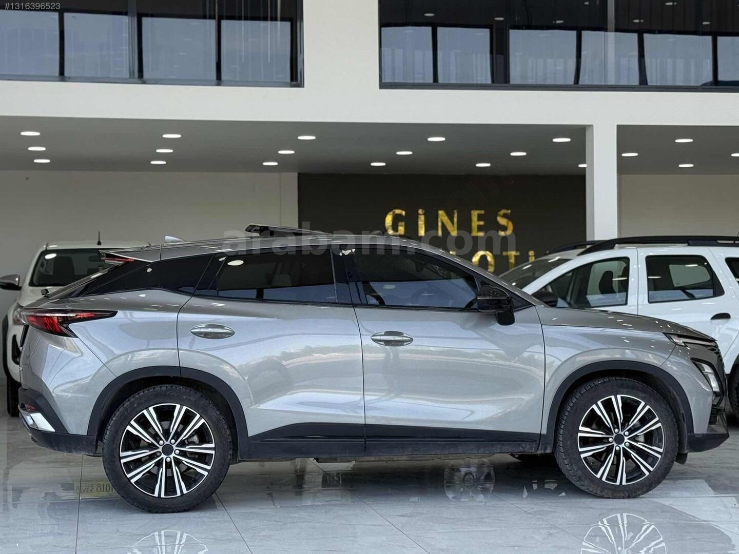 Galeriden Chery Omoda 5 1.6 T-GDI Luxury 2023 Model Edirne 59.000 km Gri 4