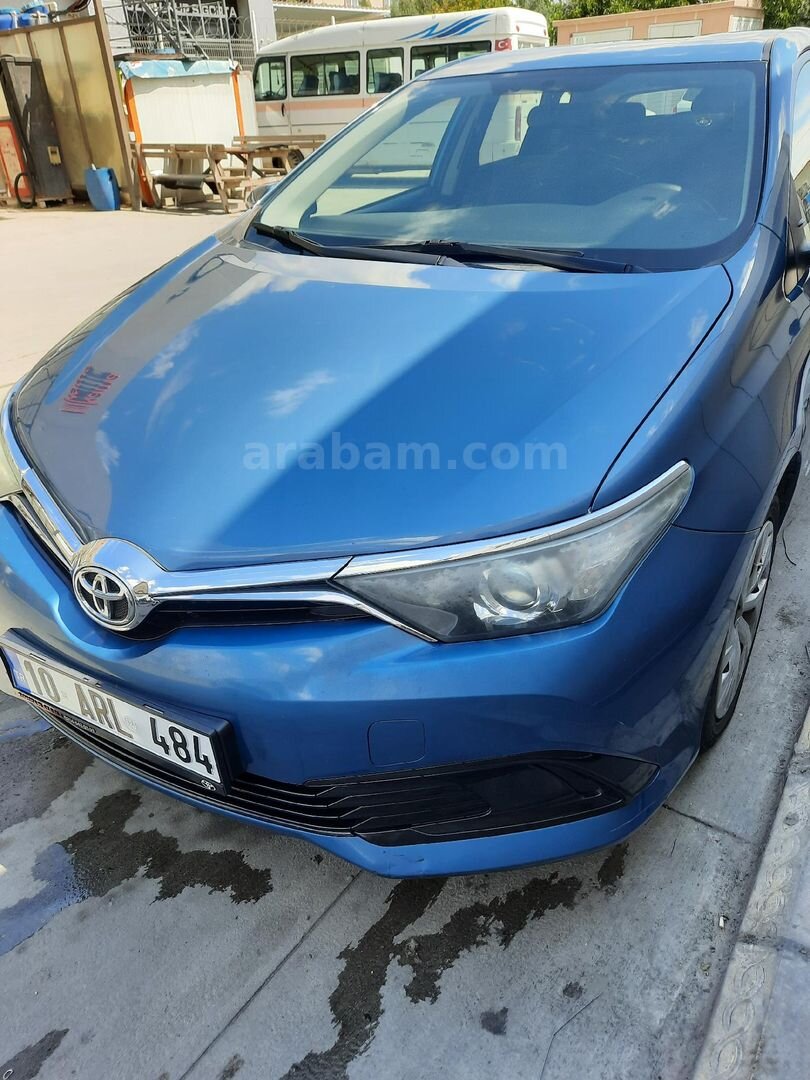 Sahibinden Toyota Auris 1.33 Life 2015 Model Balıkesir 155.376 km Mavi 5