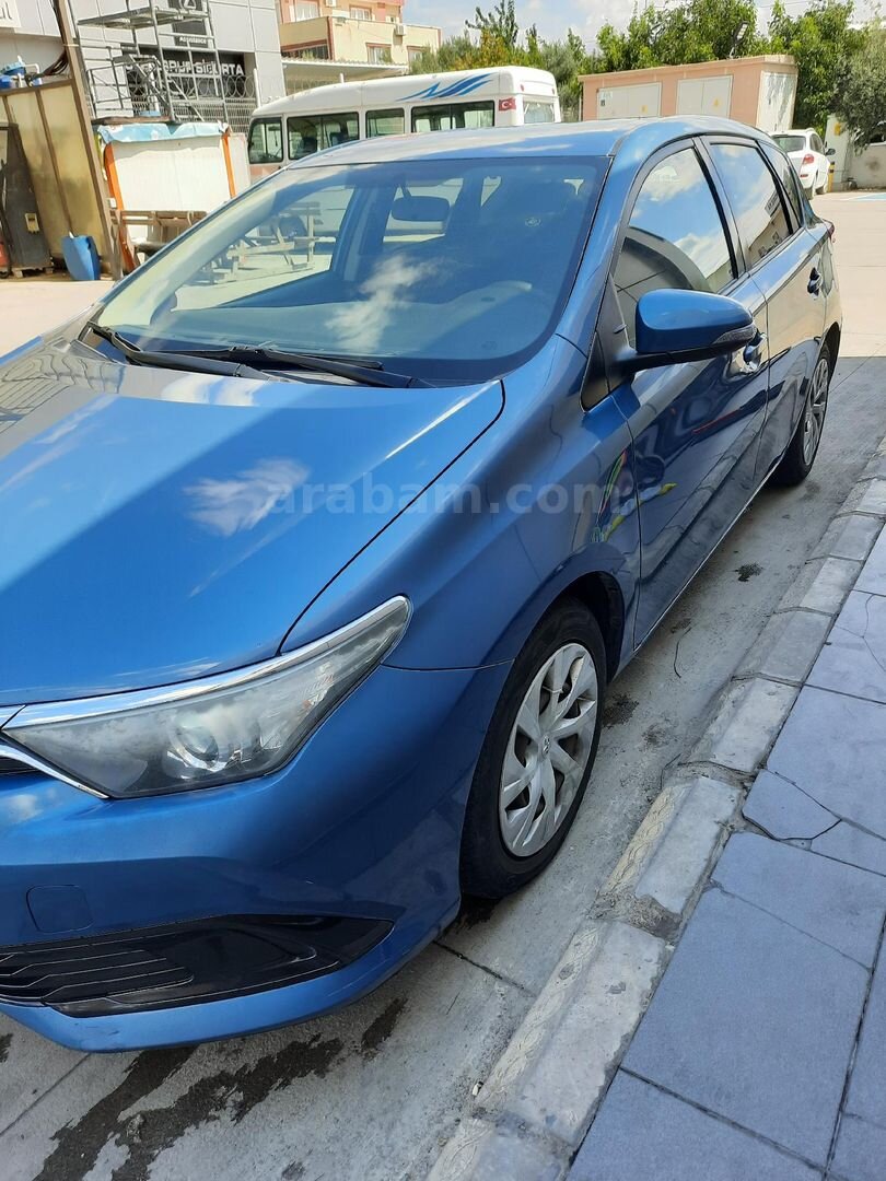 Sahibinden Toyota Auris 1.33 Life 2015 Model Balıkesir 155.376 km Mavi 3