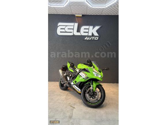 Galeriden Kawasaki Ninja ZX-4RR 2024 Model Erzurum 16.000 km Yeşil