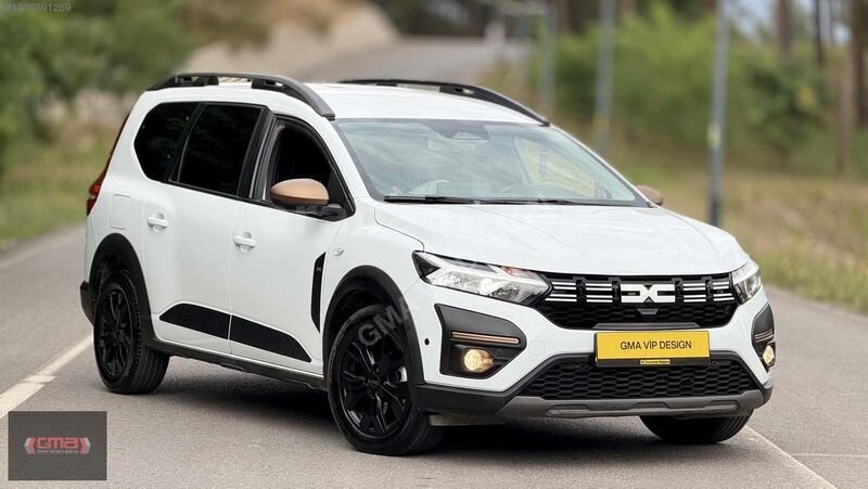 Galeriden Dacia Jogger 1.6 Hybrid Extreme 2024 Model İstanbul 82.000 km Beyaz
