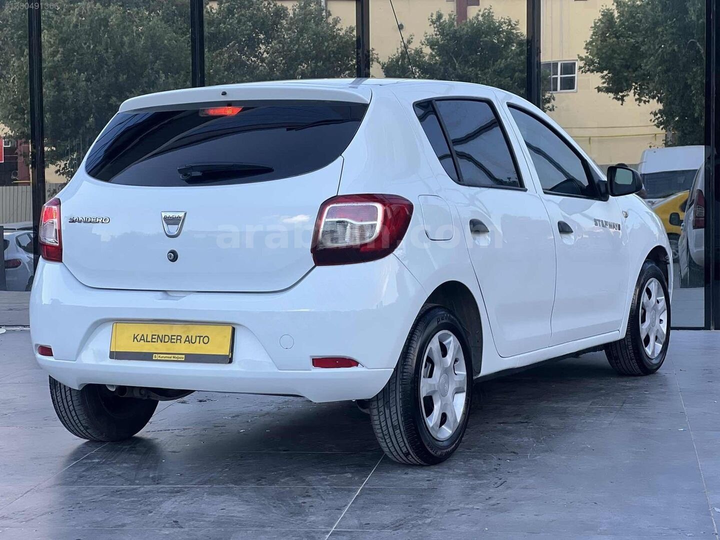 Galeriden Dacia Sandero 1.5 dCi Ambiance 2013 Model Gaziantep 257.000 km Beyaz 5