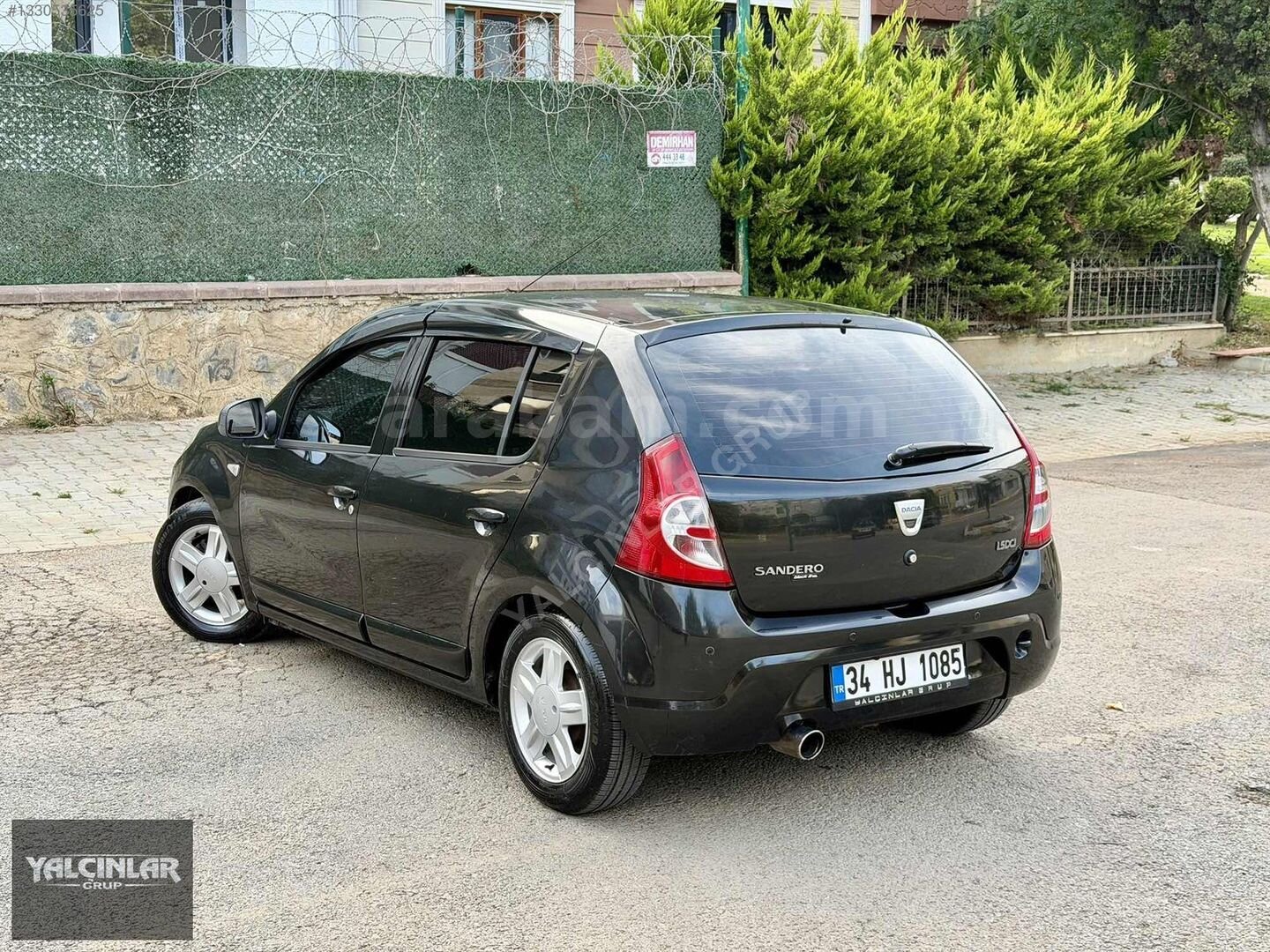 Galeriden Dacia Sandero 1.5 dCi Black Line 2011 Model İstanbul 144.000 km Füme 3