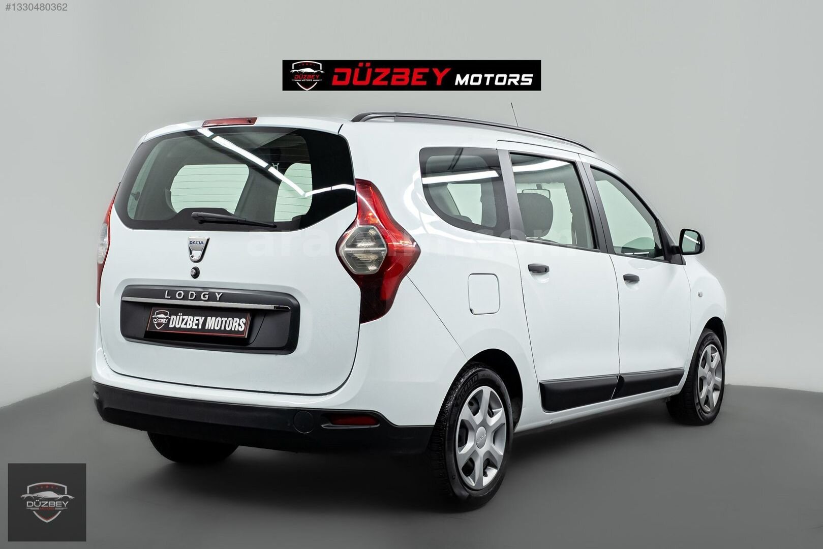 Galeriden Dacia Lodgy 1.5 BlueDCI Ambiance 2021 Model İstanbul 106.500 km Beyaz 5