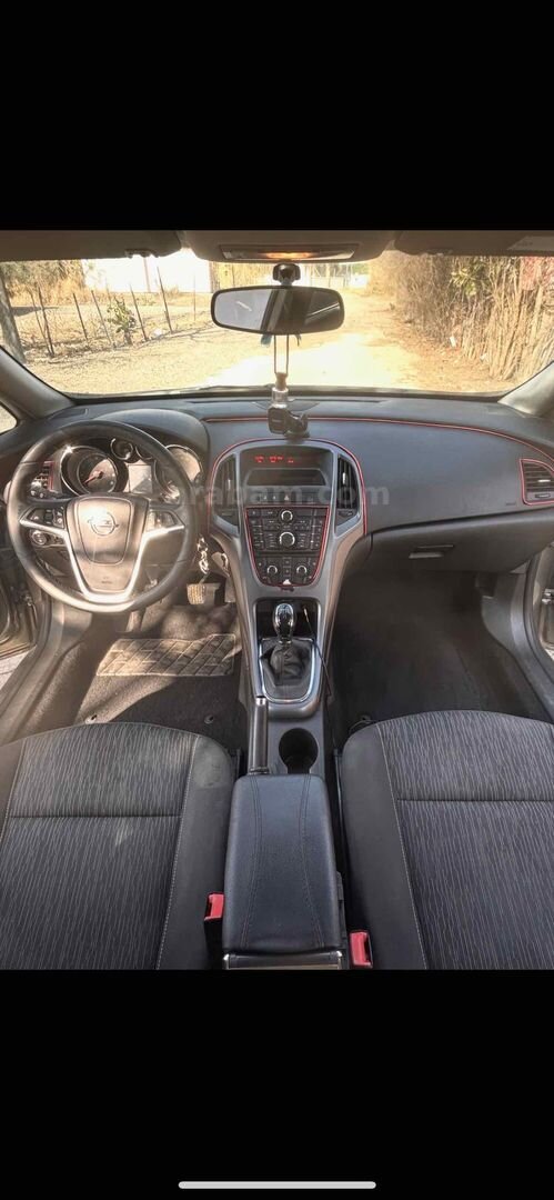 Sahibinden Opel Astra 1.6 Edition 2016 Model Hatay 168.000 km Füme 7