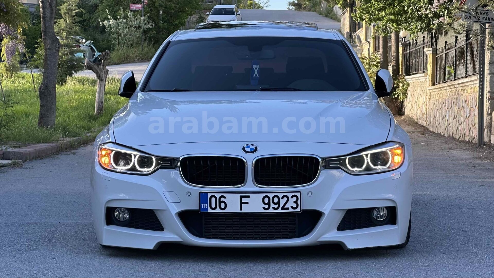 Sahibinden BMW 3 Serisi 316i M Sport 2014 Model Ankara 97.000 km Beyaz 2