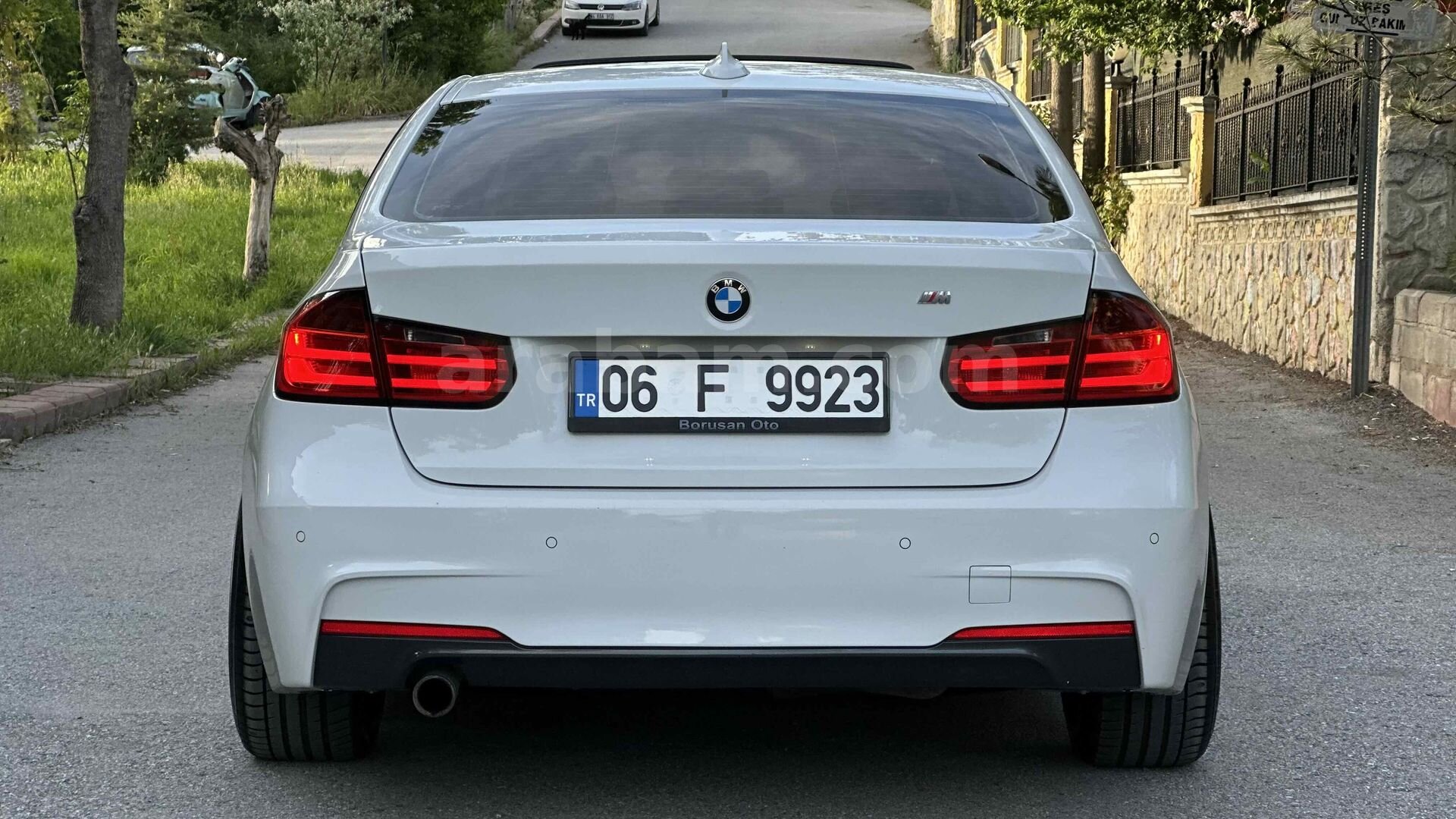 Sahibinden BMW 3 Serisi 316i M Sport 2014 Model Ankara 97.000 km Beyaz 5