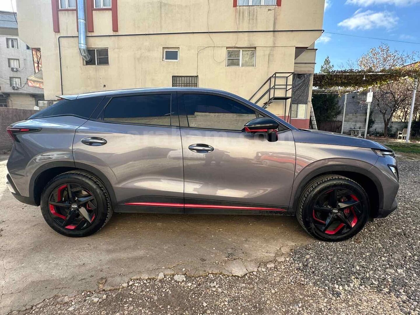Sahibinden Chery Omoda 5 1.6 T-GDI Excellent 2023 Model Gaziantep 80.000 km Gri 4