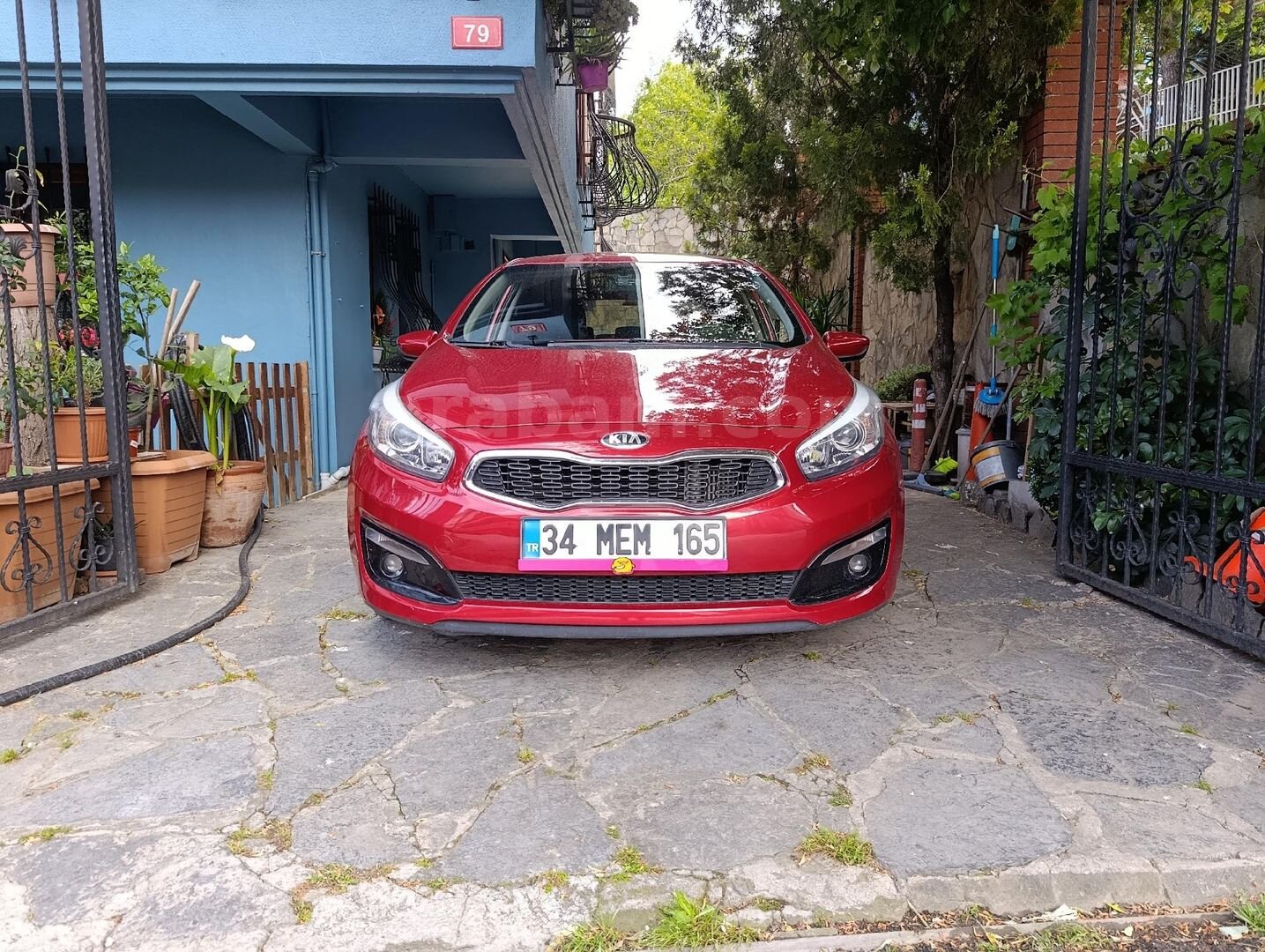 Sahibinden Kia Ceed 1.6 CRDi Comfort 2016 Model İstanbul 127.500 km Kırmızı 6