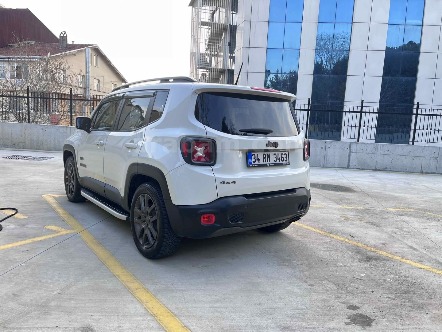 Sahibinden Jeep Renegade 1.4 MultiAir Limited 2016 Model İstanbul 90.000 km Beyaz 5