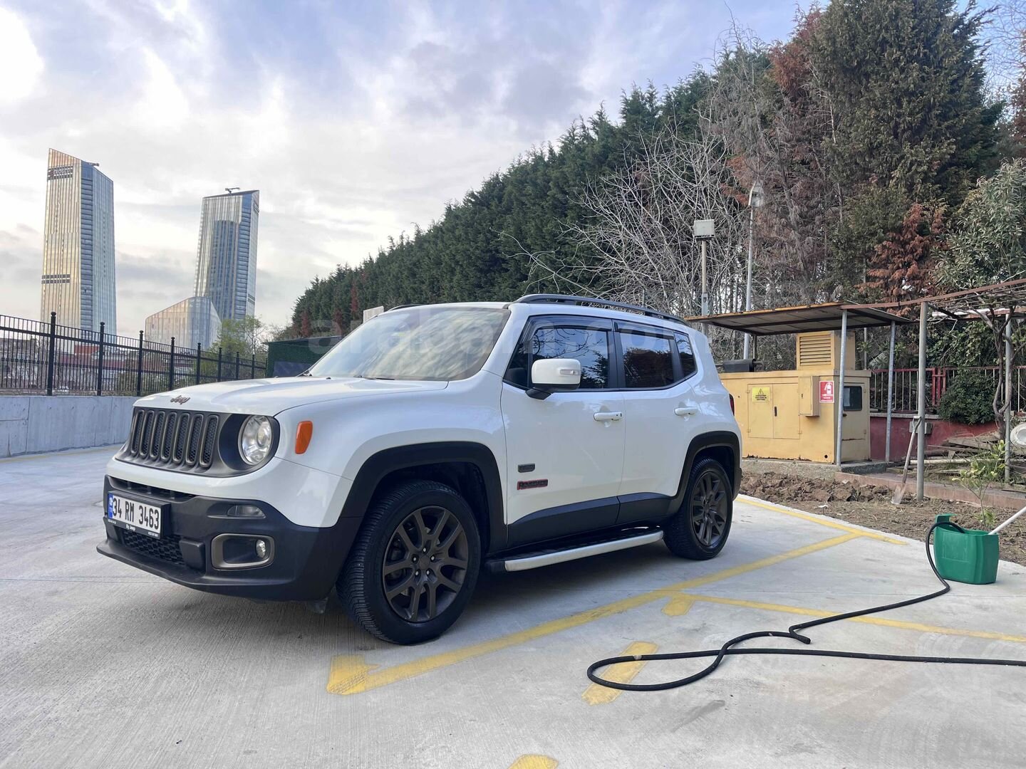 Sahibinden Jeep Renegade 1.4 MultiAir Limited 2016 Model İstanbul 90.000 km Beyaz 6