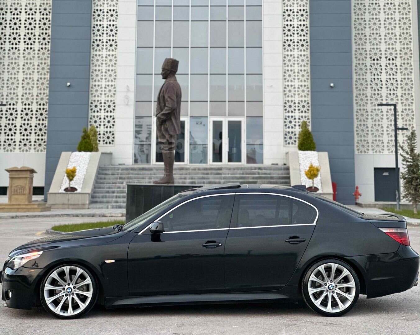Sahibinden BMW 5 Serisi 520d Standart 2007 Model Ankara 390.000 km Siyah 2