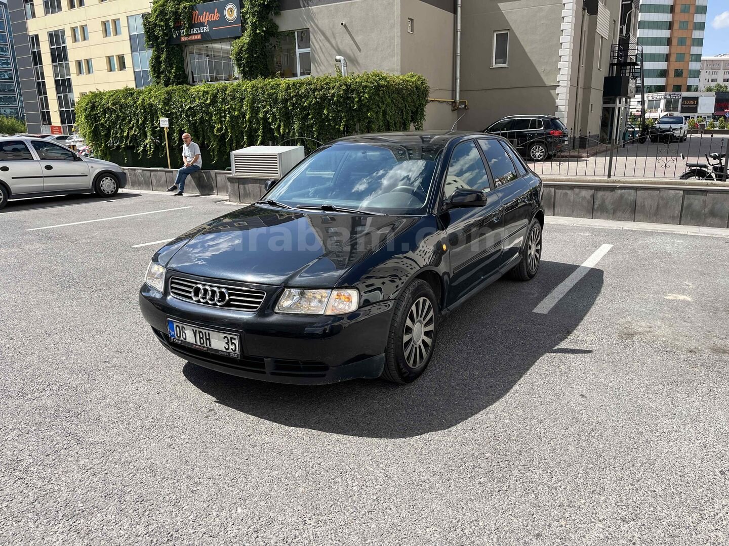 Sahibinden Audi A3 Sportback 1.6 Ambiente 2000 Model Kayseri 268.000 km Siyah 1