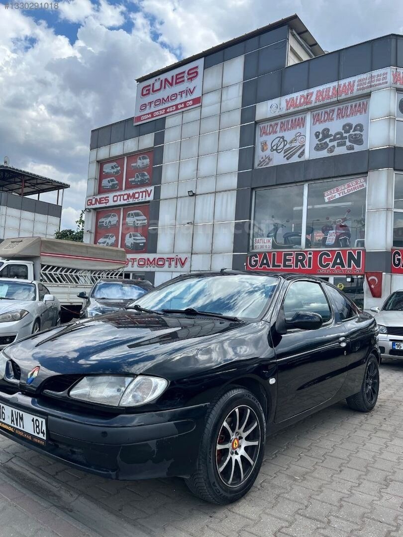 Galeriden Renault Megane 2.0 Coupe 1998 Model Bursa 210.000 km Siyah 2