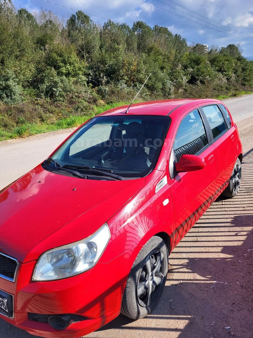 Sahibinden Chevrolet Aveo 1.4 SE 2009 Model Kocaeli 95.000 km Kırmızı 1