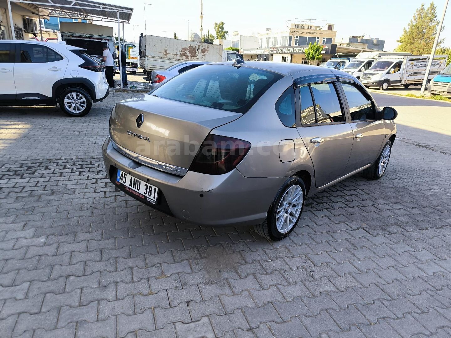 Galeriden Renault Symbol 1.4 Authentique 2009 Model Mardin 244.500 km Diğer 6