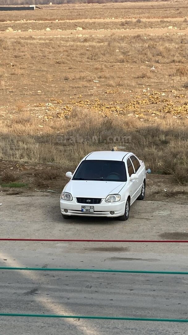 Sahibinden Hyundai Accent 1.6 Admire 2005 Model Malatya 326.000 km Beyaz 1