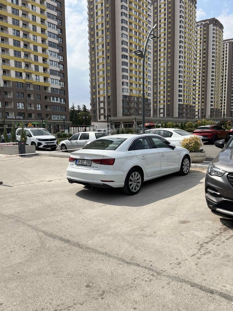 Sahibinden Audi A3 Sedan 35 TFSI Design 2020 Model Ankara 110.000 km Beyaz 7