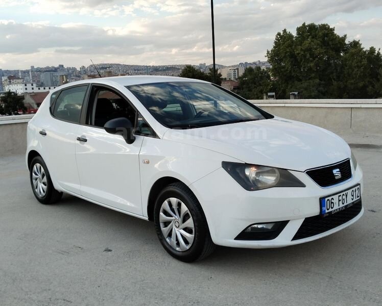 Sahibinden Seat Ibiza 1.4 Reference 2015 Model Ankara 300.000 km Beyaz