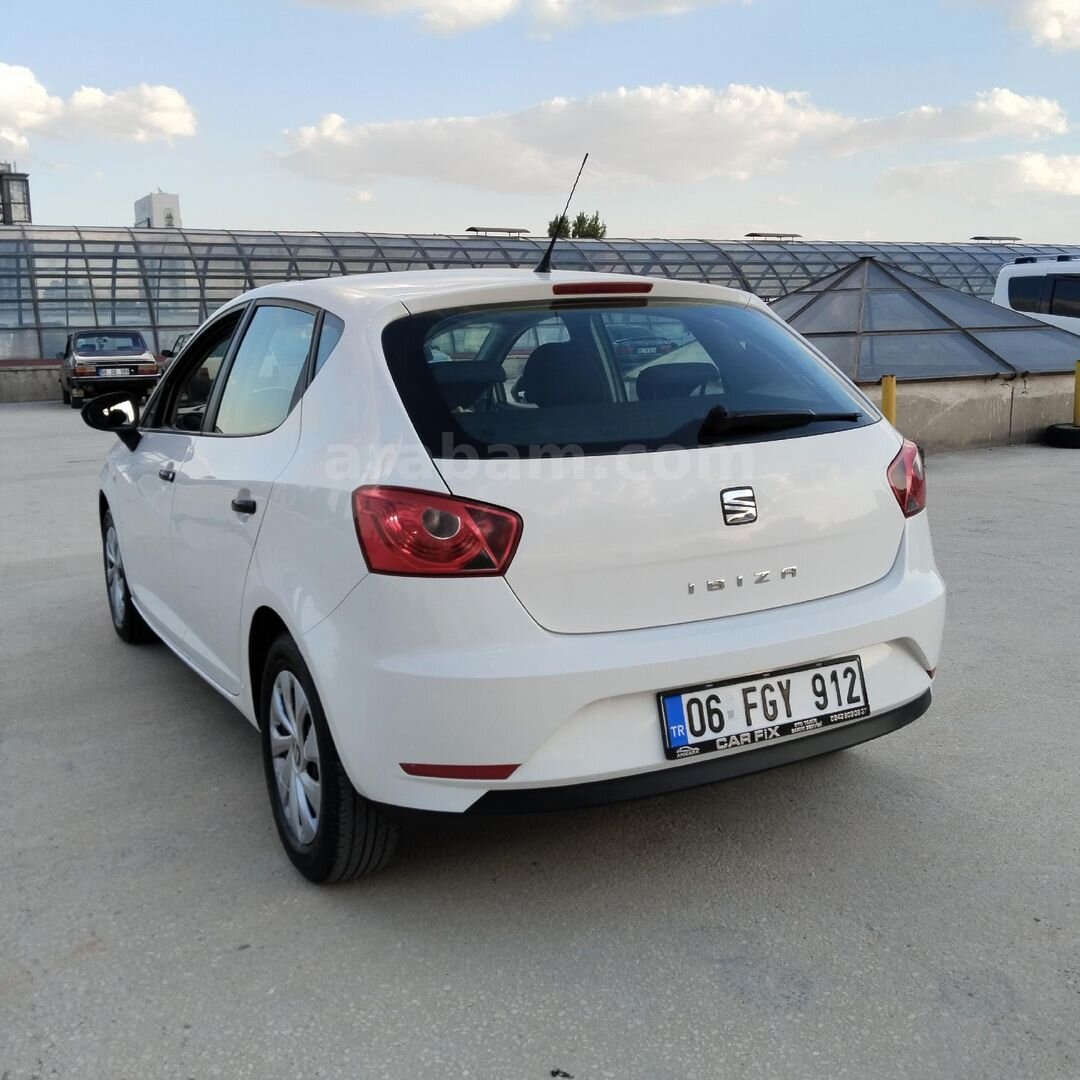 Sahibinden Seat Ibiza 1.4 Reference 2015 Model Ankara 300.000 km Beyaz 2