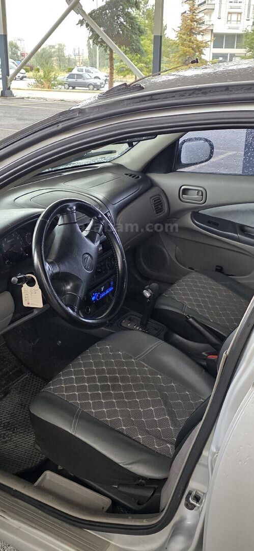 Sahibinden Nissan Almera 1.6 SLX 2001 Model Ankara 355.000 km Gri (Gümüş) 6