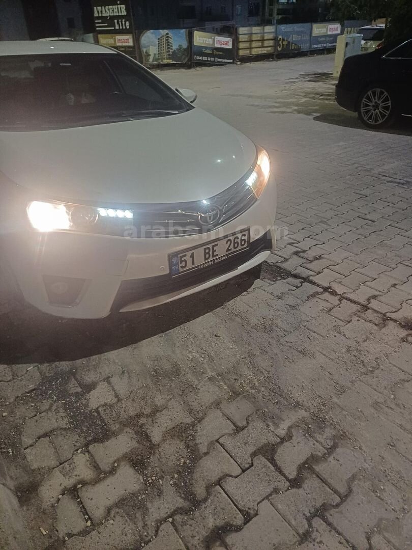 Sahibinden Toyota Corolla 1.6 Premium 2015 Model Şanlıurfa 144.000 km Beyaz 4