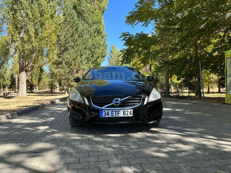Sahibinden Volvo S60 1.6 D Premium 2013 Model Elazığ 411.000 km Siyah