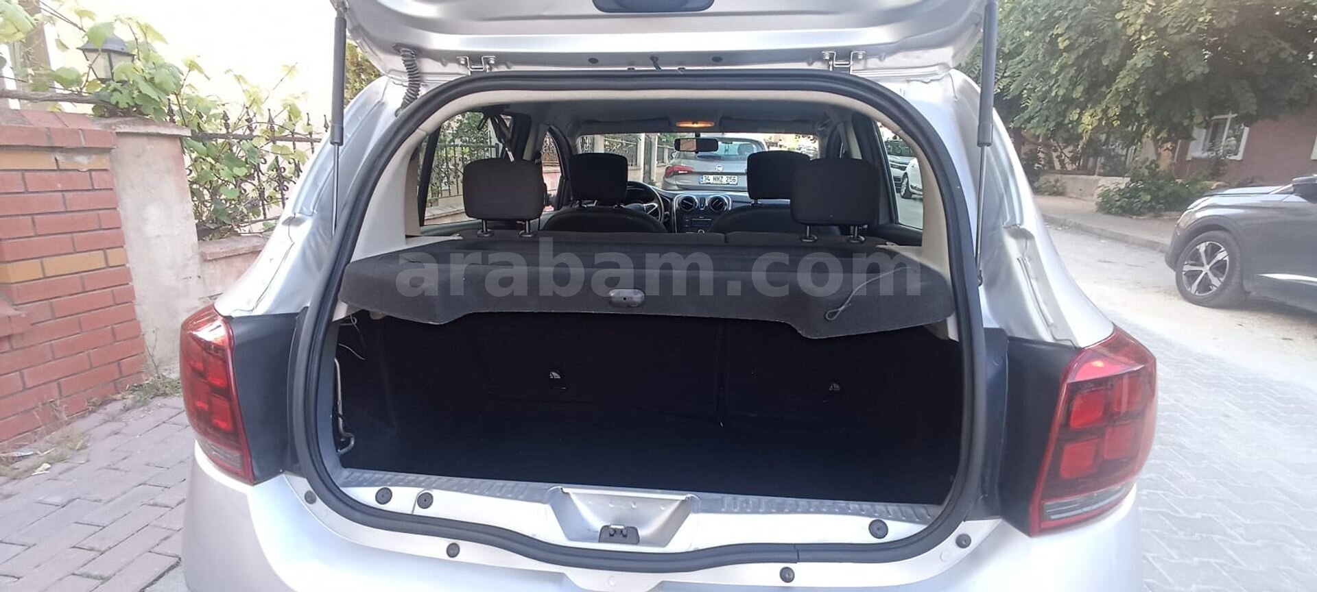 Sahibinden Dacia Sandero 1.0 Ambiance 2018 Model İstanbul 103.000 km Gri (Gümüş) 7