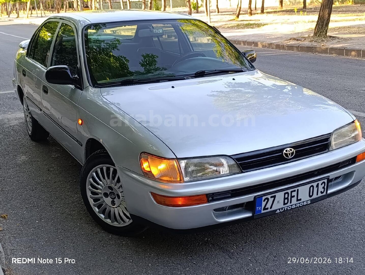 Sahibinden Toyota Corolla 1.3 XE 1998 Model Gaziantep 321.000 km Gri 2
