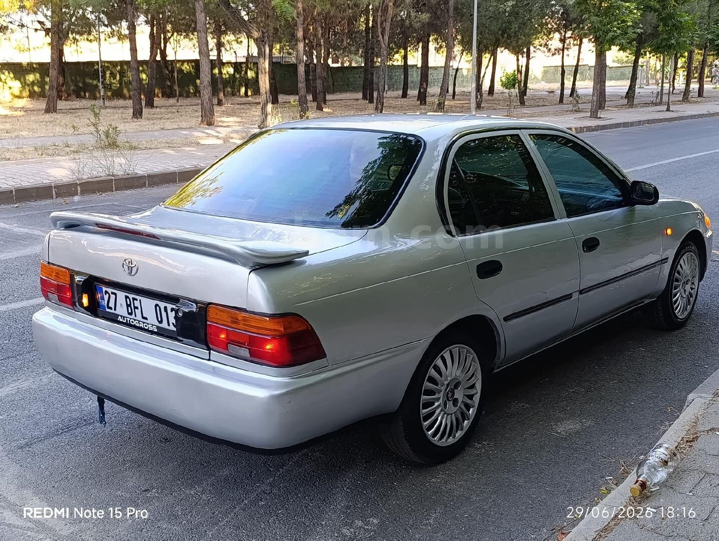 Sahibinden Toyota Corolla 1.3 XE 1998 Model Gaziantep 321.000 km Gri 5