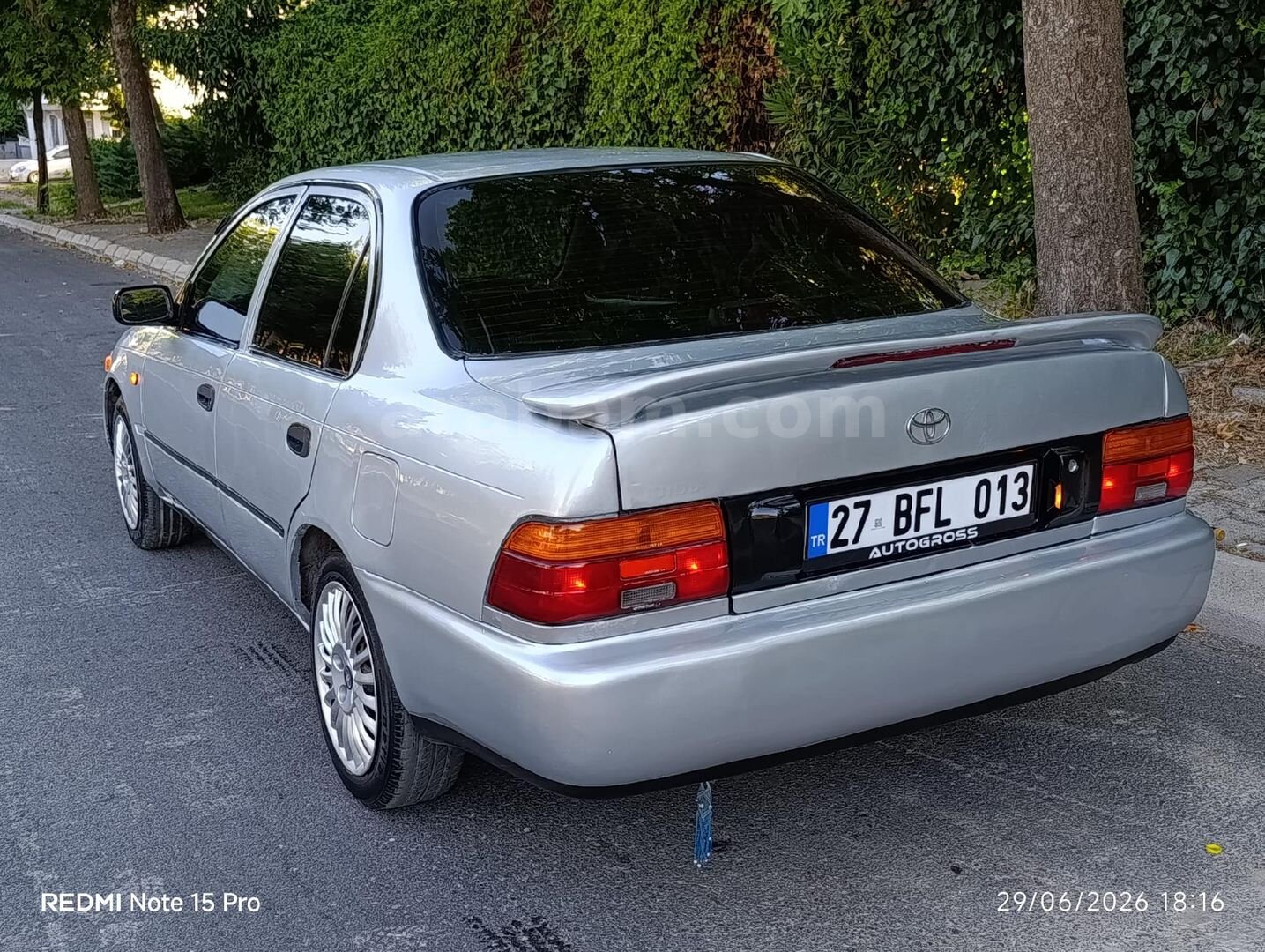 Sahibinden Toyota Corolla 1.3 XE 1998 Model Gaziantep 321.000 km Gri 6