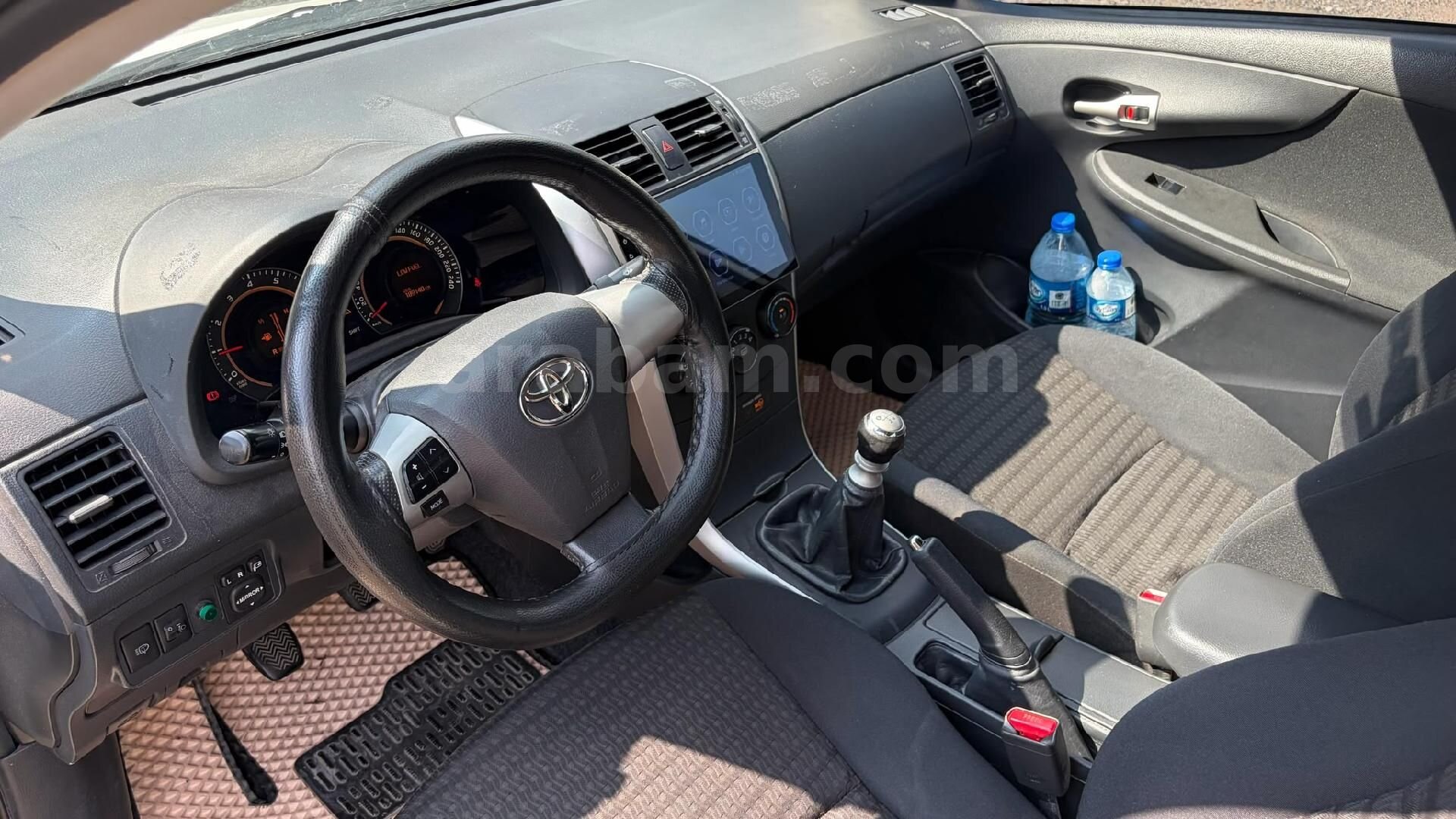 Sahibinden Toyota Corolla 1.33 Comfort 2012 Model Van 190.000 km Beyaz 3