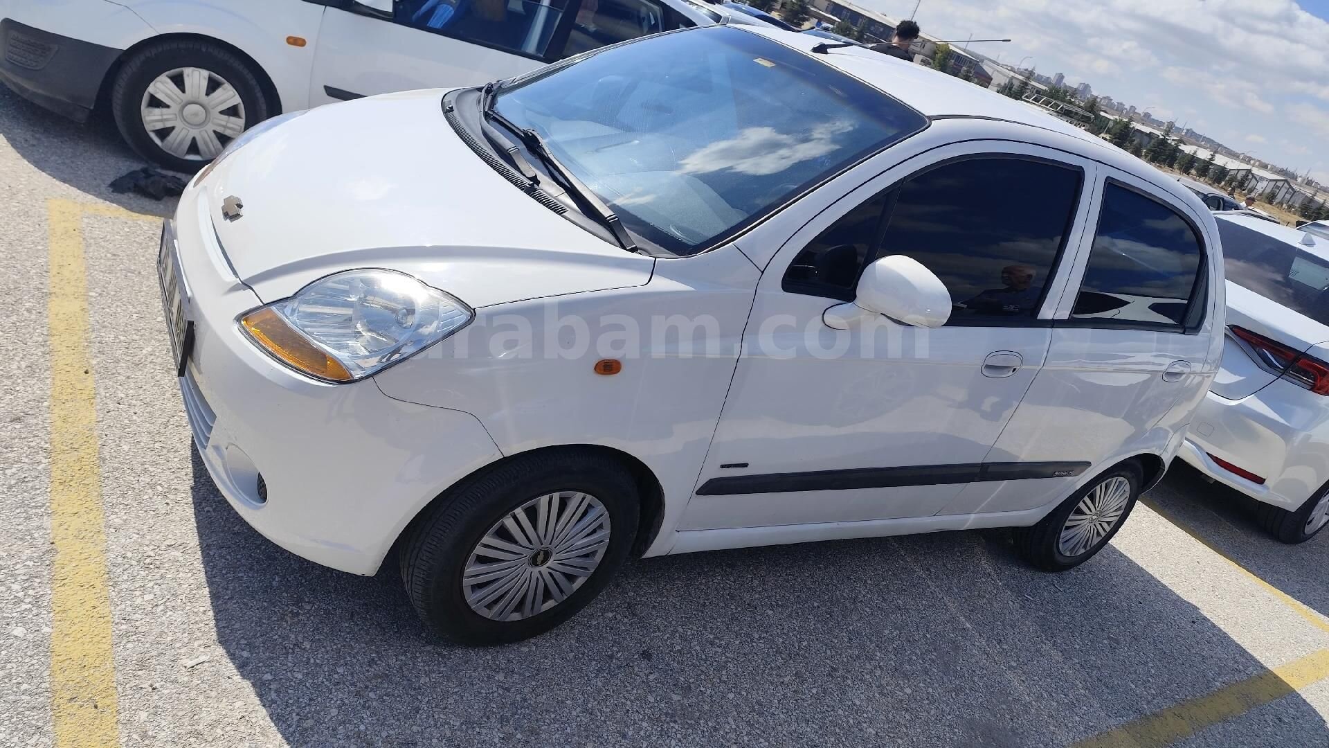Sahibinden Chevrolet Spark 1.0 SE 2005 Model Eskişehir 220.000 km Beyaz 1