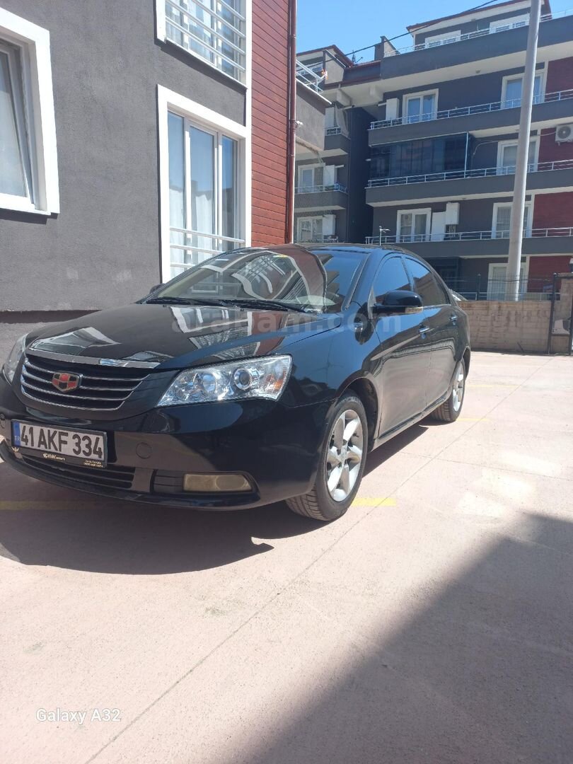 Sahibinden Geely Emgrand 1.5 GSL 2011 Model Kocaeli 348.000 km Siyah 2