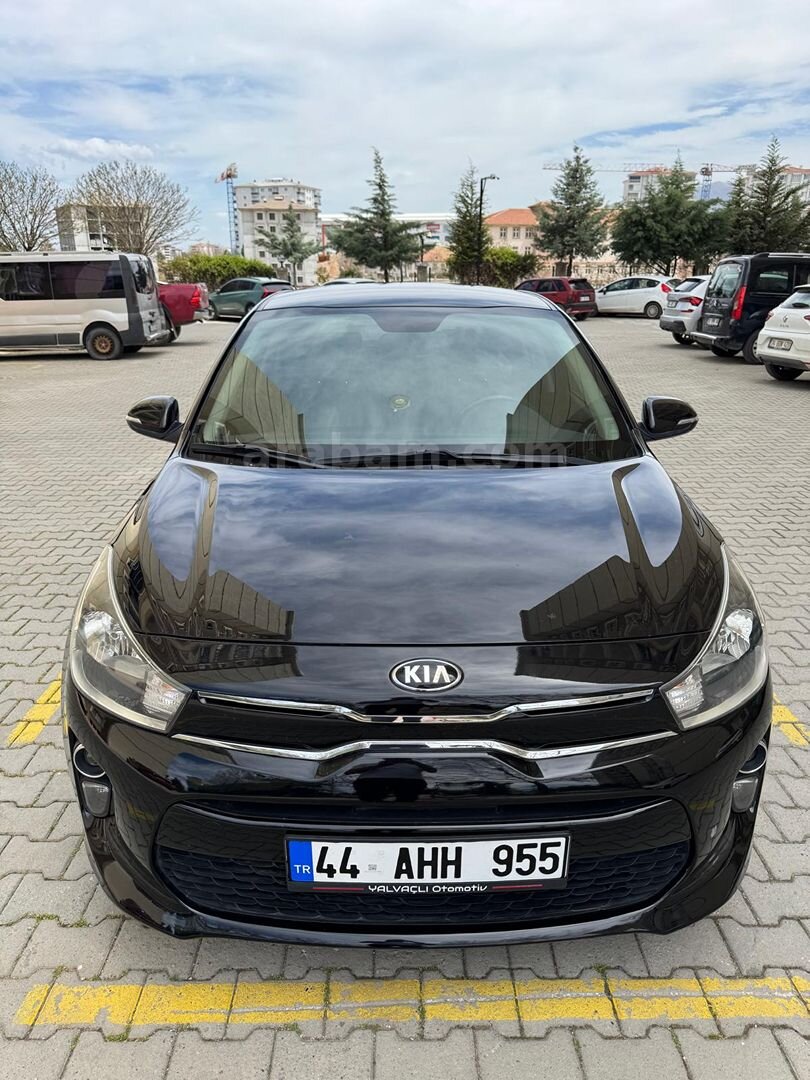 Sahibinden Kia Rio 1.4 CVVT Concept 2017 Model Malatya 191.000 km Siyah 2