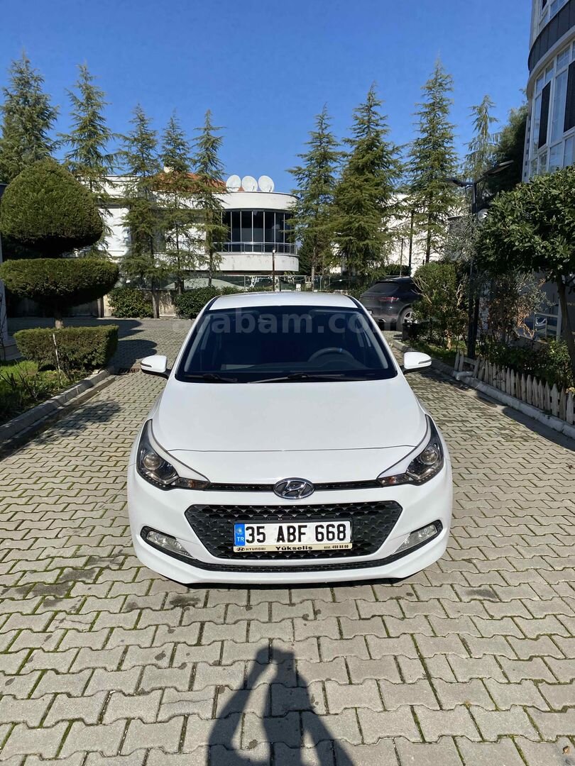 Sahibinden Hyundai i20 1.4 CRDi Style 2018 Model Manisa 132.000 km Beyaz 2