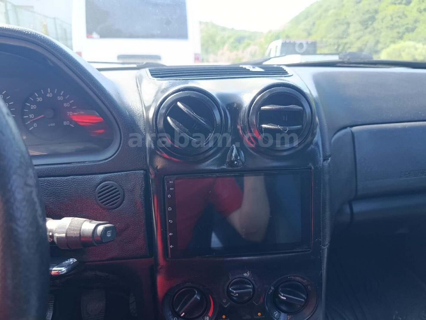 Sahibinden Alfa Romeo 146 1.4 TS 1998 Model İstanbul 233.200 km Beyaz 3