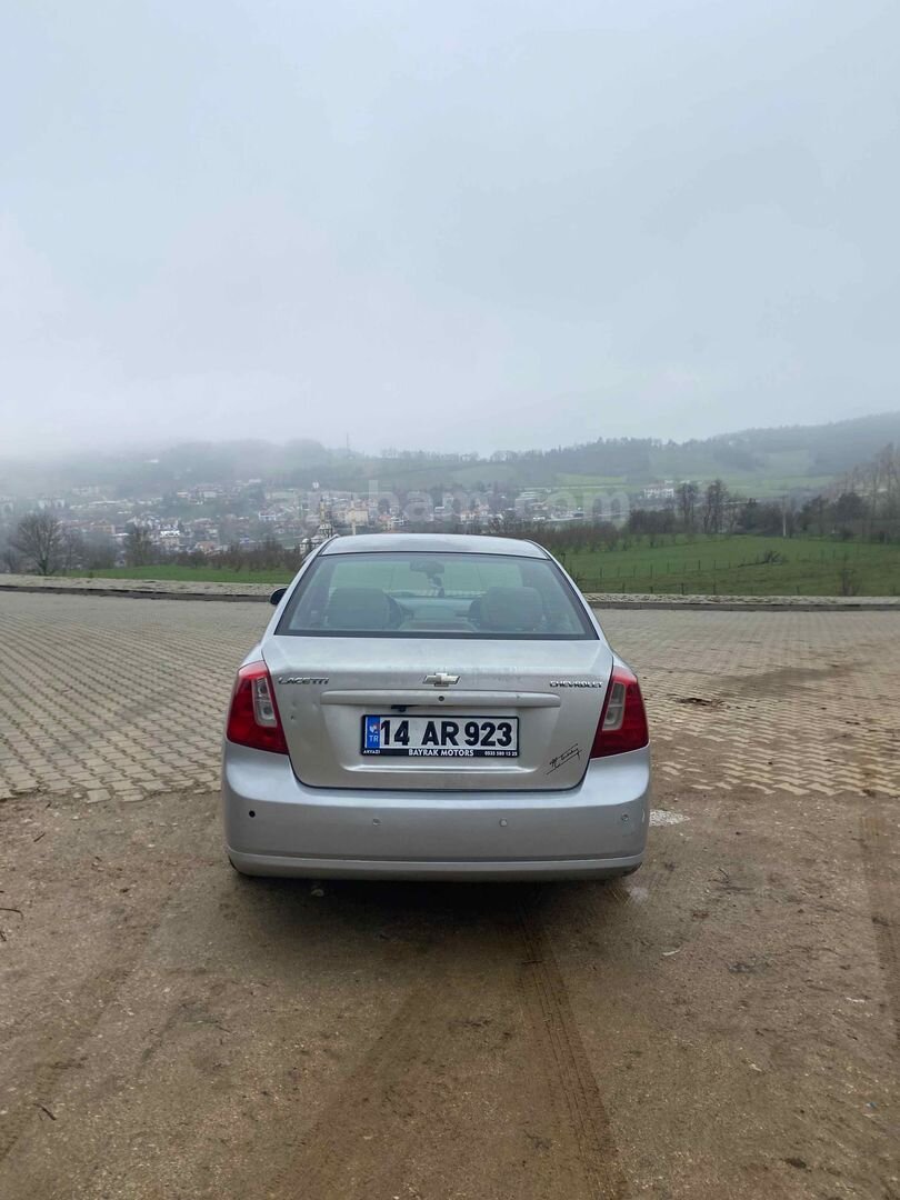 Sahibinden Chevrolet Lacetti 1.6 SX 2005 Model Bolu 303.000 km Gri 2