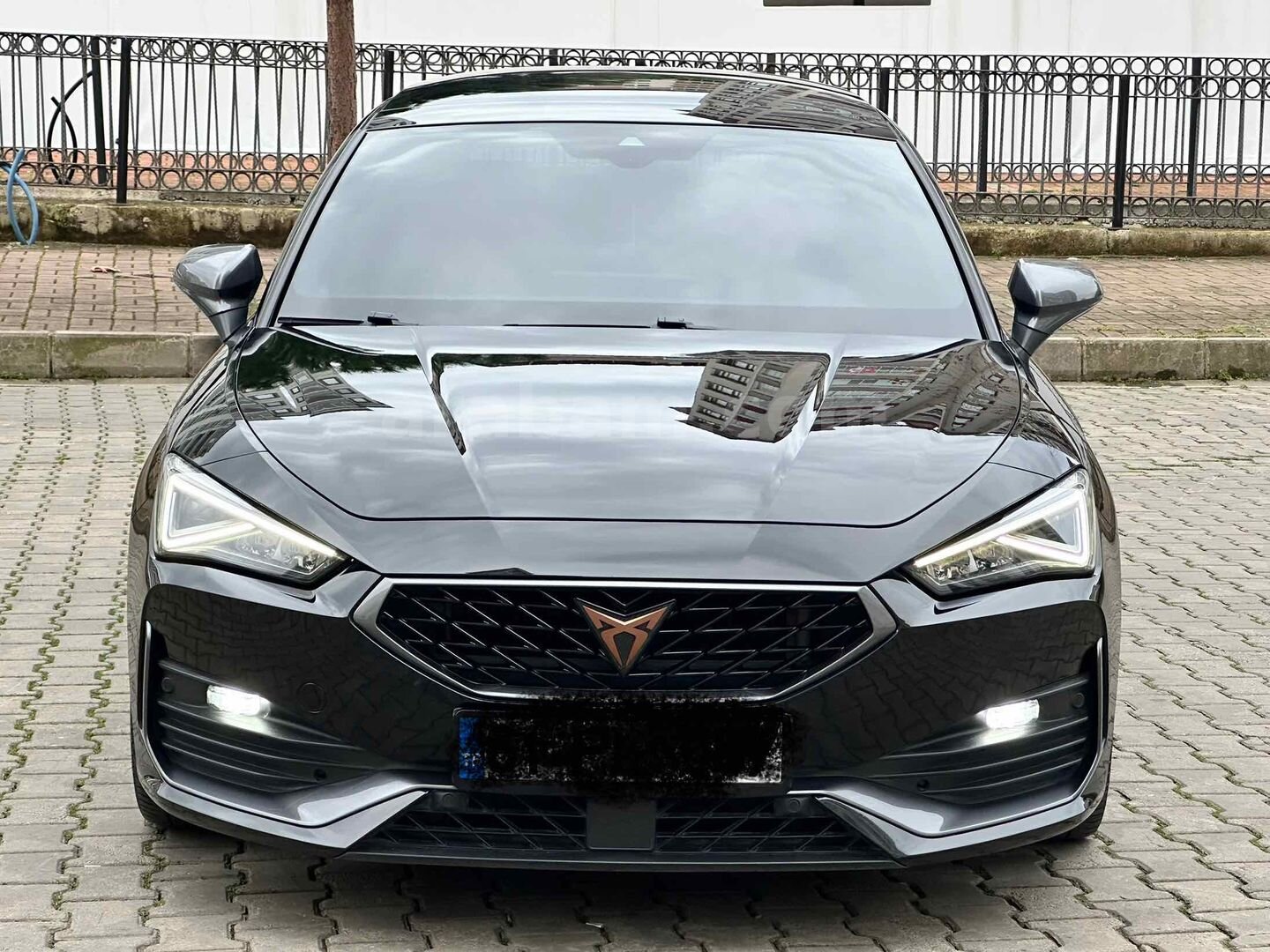 Sahibinden Cupra Leon 1.5 eTSI Standart 2023 Model Trabzon 75.000 km Siyah 1