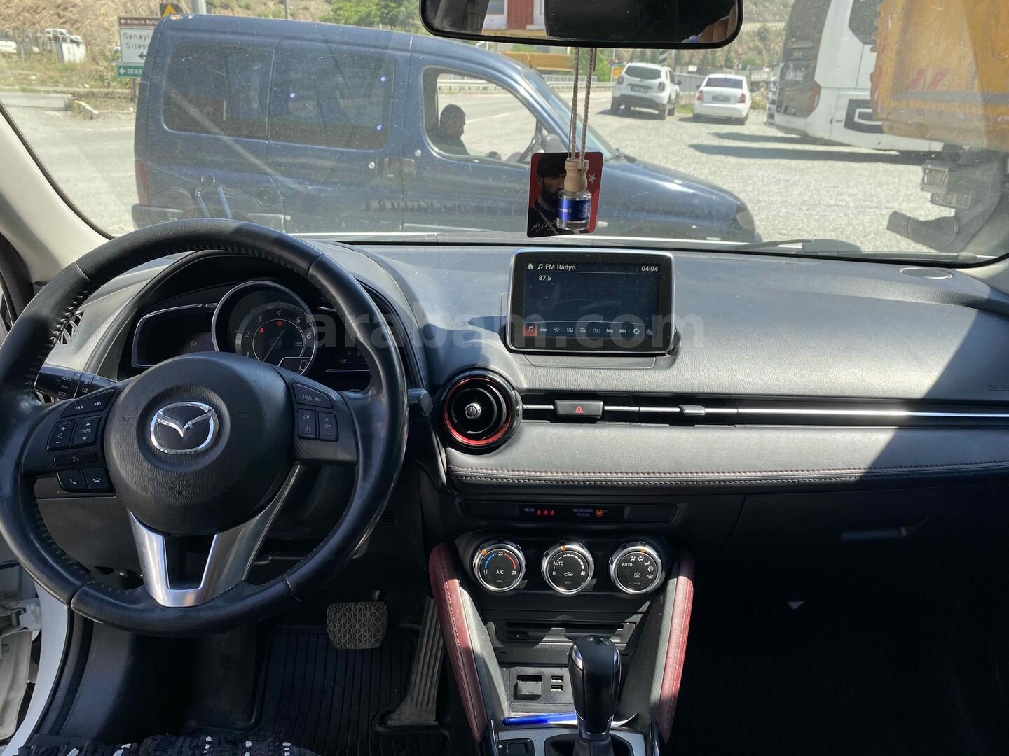 Sahibinden Mazda CX-3 1.5 Power 2016 Model 155.555 km Beyaz 4