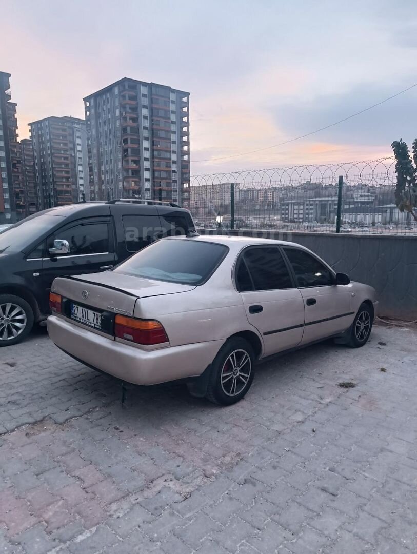 Sahibinden Toyota Corolla 1.6 GL 1993 Model Gaziantep 430.000 km Bej 5