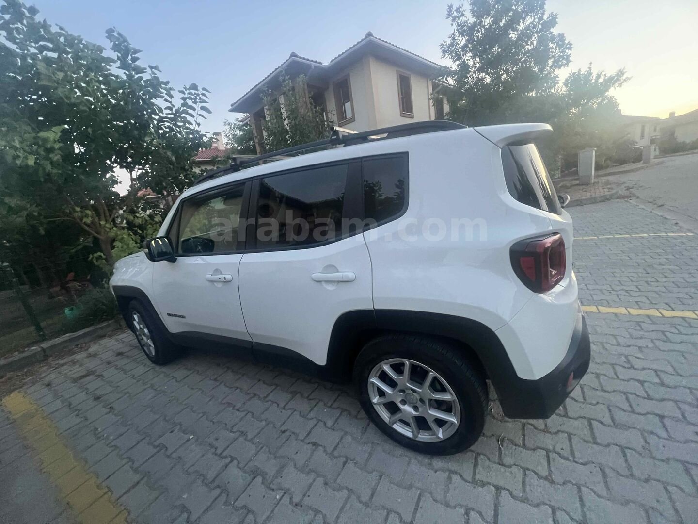 Sahibinden Jeep Renegade 1.6 MultiJet Limited 2019 Model Ankara 176.000 km Beyaz 6